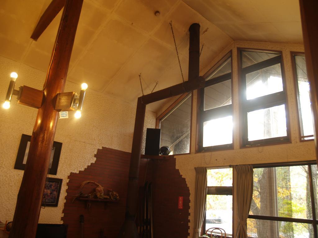 Отель Woody House Kazamidori Мёко Экстерьер фото